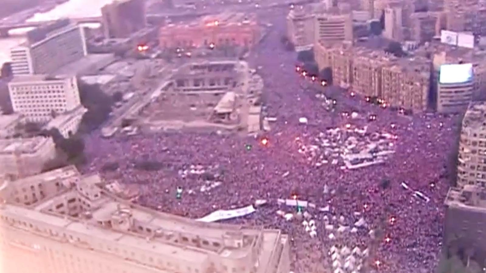 بالفيديو.. شيرين تغني «عاشت مصر» في ذكرى ثورة 30 يونيو