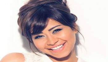 شاهد..كوميديان سوداني يقلد المطربة شيرين