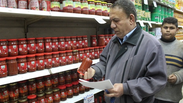 ضبط 33 مخالفة تموينية متنوعة بالغربية