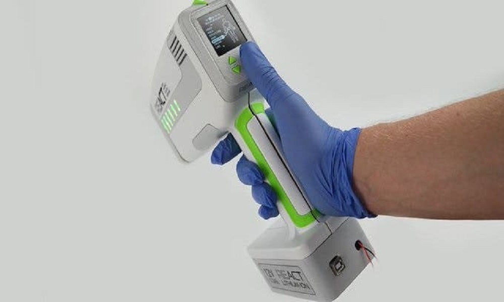 ابتكار جهاز يوقف فقدان الدم بشكل كارثي من جرح طعنة