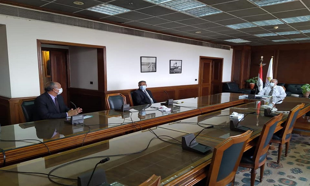 عبد العاطى: تحقيق الإستغلال الأمثل للموارد المائية هو الهدف من المشروعات المنفذة في المياه