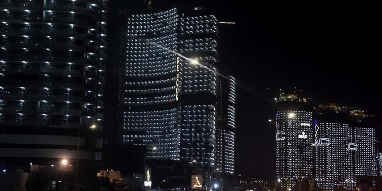 تفقد المنطقة الترفيهية بالعلمين الجديدة  مدبولي: الدولة مستمرة في العمل بالمشروعات القومية على مستوى الجمهورية