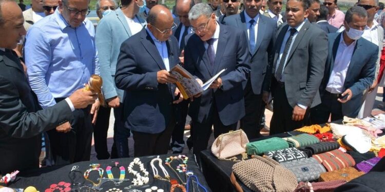 بحضور وزيرا التنمية المحلية والسياحة ومحافظ المنيا   افتتاح المرحلة الرابعة والأخيرة من تطوير كورنيش النيل في المنيا بتكلفة 10 مليون جنيه 