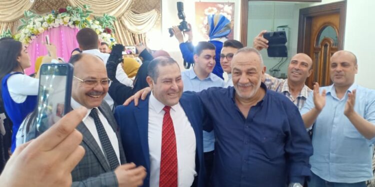  حمادة بكر يهنئ المهندس صبرى سلامه بعقد قران نجله المهندس محمد