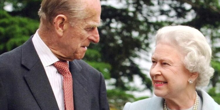 حنان أبو الضياء تكتب: تفاصيل الجنازة الرسمية للملكة إليزابيث