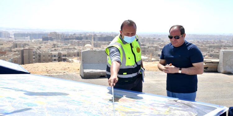السيسي يطالب بعدم الانسياق وراء التشكيك المتعمد والآراء المغرضة