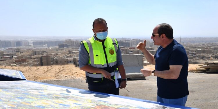 السيسي يطالب بعدم الانسياق وراء التشكيك المتعمد والآراء المغرضة