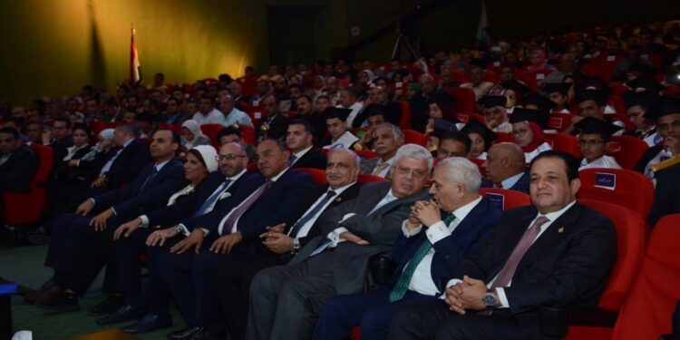 صور..علاء عابد: التعليم في عهد الرئيس السيسي شهد طفرة كبيرة غير مسبوقة 