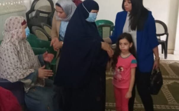 صور.. نواب الإسكندرية ينظمون قافلة طبية مجانية بعزبة عبد المنعم رياض