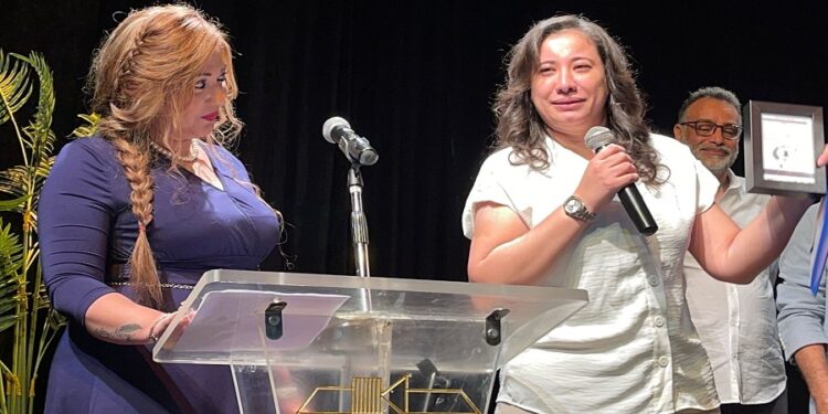 صور..مهرجان أسوان يوزع منح الأفلام القصيرة