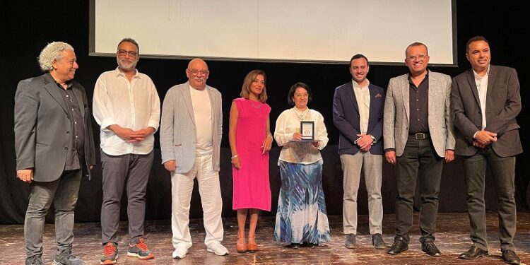 صور..مهرجان أسوان يوزع منح الأفلام القصيرة