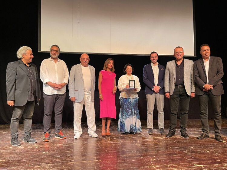 صور..مهرجان أسوان يوزع منح الأفلام القصيرة