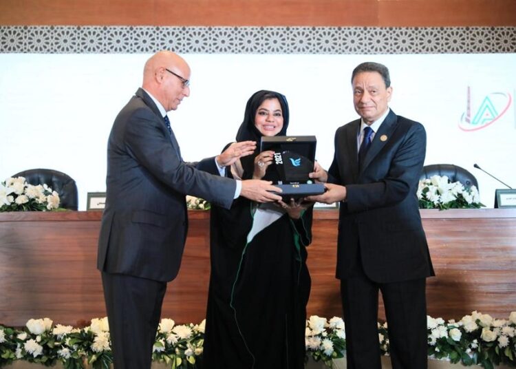 منى بو سمرة