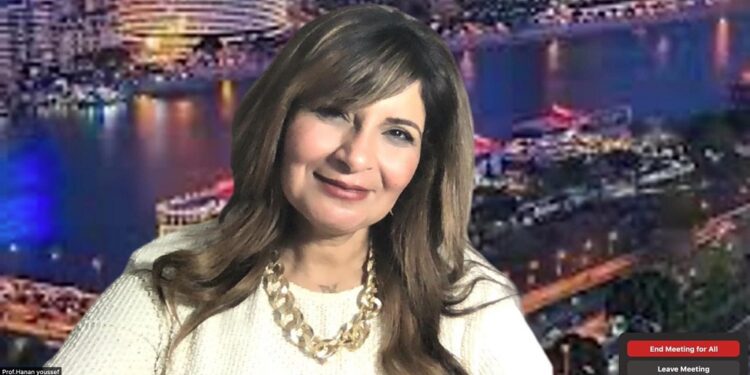 ‎قدم نماذج عربية لمواجهة الظاهرة  صالون الدكتورة حنان يوسف الثقافي يدعو لإطلاق مرصد عربي لمواجهة الشائعات