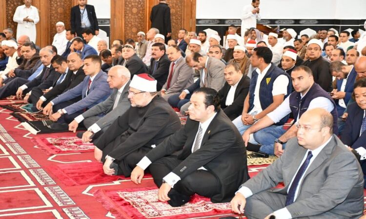 علاء عابد: القيادة السياسية تبذل قصارى جهدها لمصلحة الوطن والمواطنين