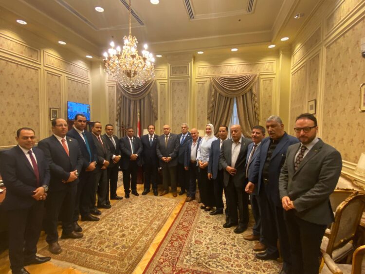 بالتزكية للعام الثالث على التوالي.. علاء عابد رئيسا للجنة النقل والمواصلات بالنواب