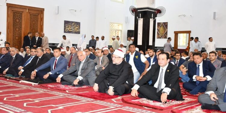 خلال افتتاح المسجد العتيق بحضور وزير الأوقاف ومحافظ الجيزة  علاء عابد: القيادة السياسية تبذل قصارى جهدها لمصلحة الوطن والمواطنين