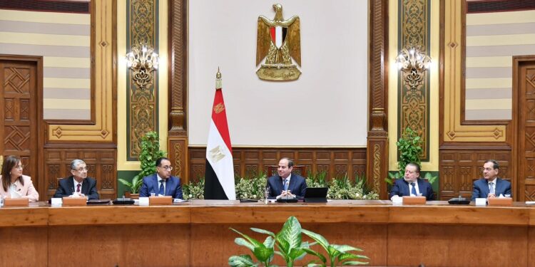 رجال الأعمال والمستثمرين