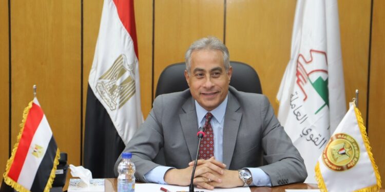 شحاتة: تعديل لوائح المركز القومي للسلامة والصحة لتتماشى مع المتغيرات العالمية والمحلية