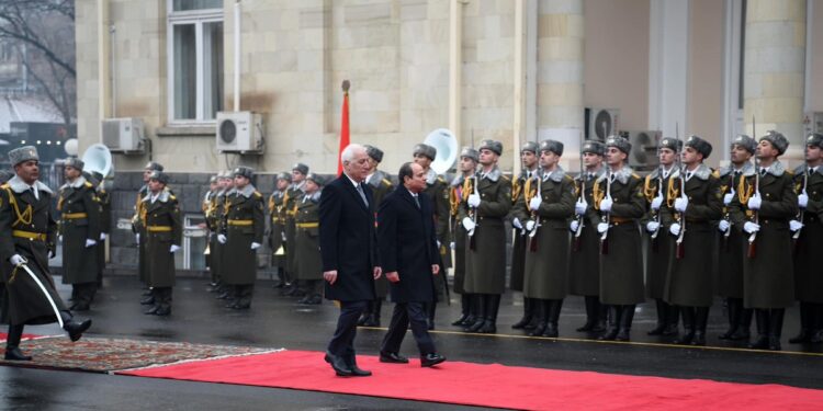 تفاصيل لقاء الرئيس السيسي مع نظيره الأرميني