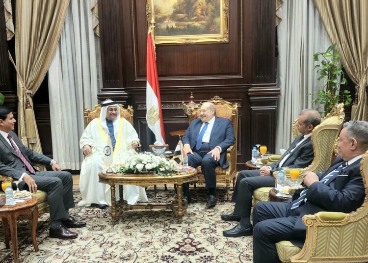 المستشار عبد الوهاب عبد الرازق