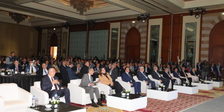 تحت رعاية رئيس مجلس الوزراء  وزير التعليم العالي يطلق الإستراتيجية الوطنية للتعليم العالي والبحث العلمي