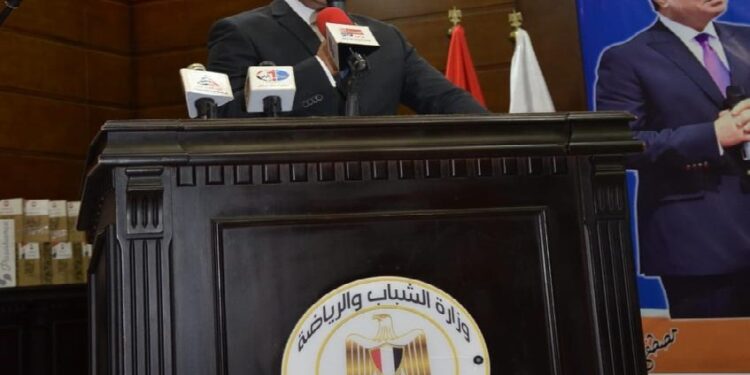 علاء عابد: الرئيس السيسي حريص على تلبيه احتياجات ذوي الهمم