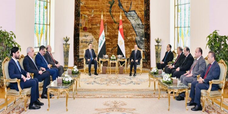 الرئيس السيسي يستقبل رئيس وزراء العراق