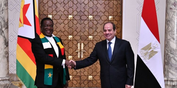 الرئيس السيسي يستقبل رئيس زيمبابوي بقصر الاتحادية