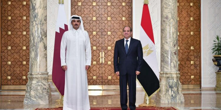تفاصيل جلسة المباحثات الثنائية بين الرئيس السيسي وأمير قطر
