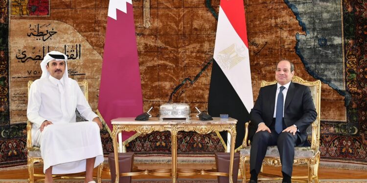 تفاصيل جلسة المباحثات الثنائية بين الرئيس السيسي وأمير قطر