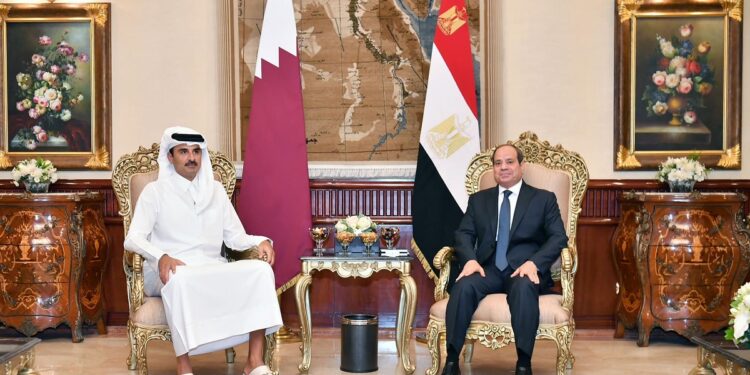 تفاصيل جلسة المباحثات الثنائية بين الرئيس السيسي وأمير قطر