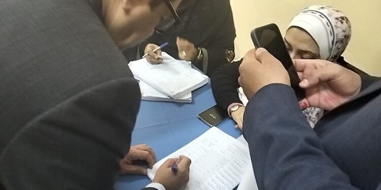 علاء عابد يدلي بصوته ويؤكد هذا الاستحقاق تحدي انتصر فيه الشعب المصري