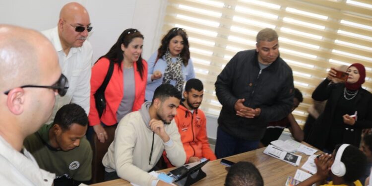 وفد إعلام النواب يكتشف وقف المقاولين للعمل بـ4 قصور ثقافة بسبب المستحقات المالية