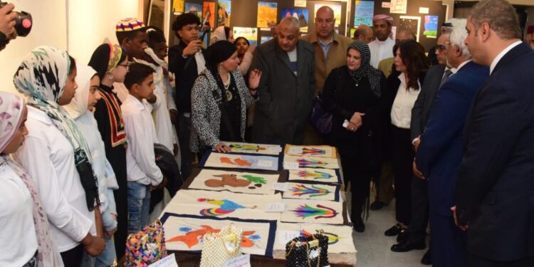 صور.. وفد إعلام النواب يشارك في ختام أسبوع «أهل مصر» بأسوان