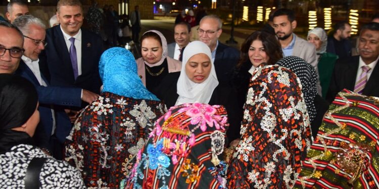 صور.. وفد إعلام النواب يشارك في ختام أسبوع «أهل مصر» بأسوان