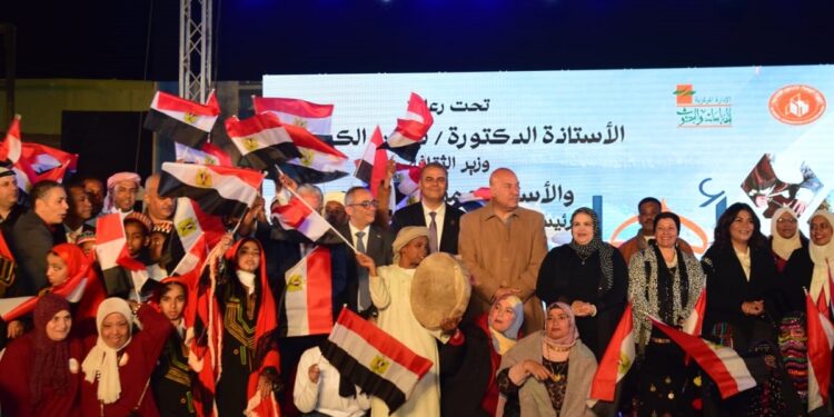 صور.. وفد إعلام النواب يشارك في ختام أسبوع «أهل مصر» بأسوان