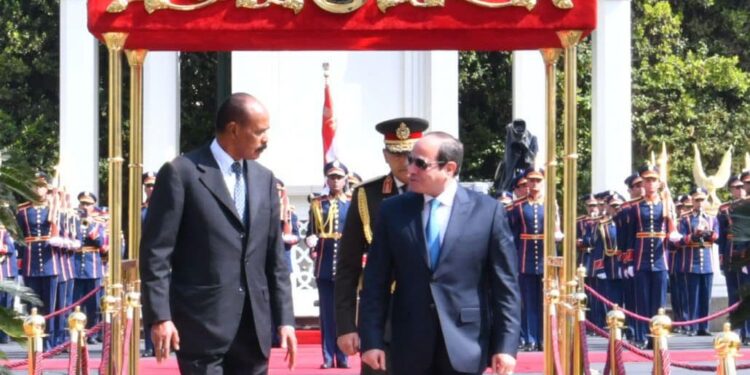 الرئيس السيسي ونظيره الإريتري يبحثان عدد من الملفات الإقليمية ذات الاهتمام المشترك
