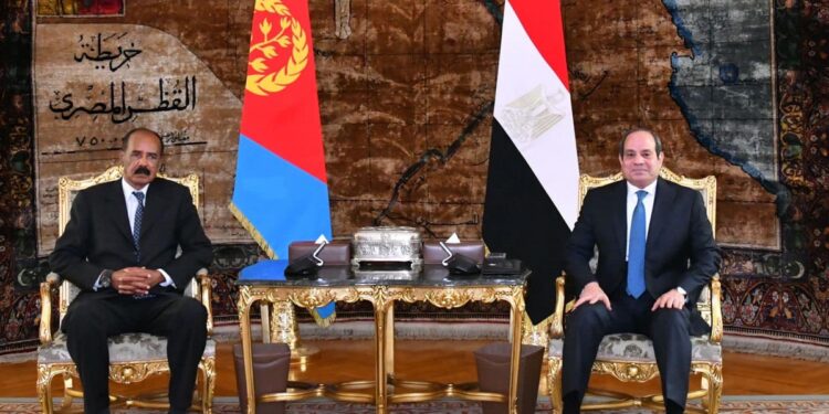 الرئيس السيسي ونظيره الإريتري يبحثان عدد من الملفات الإقليمية ذات الاهتمام المشترك