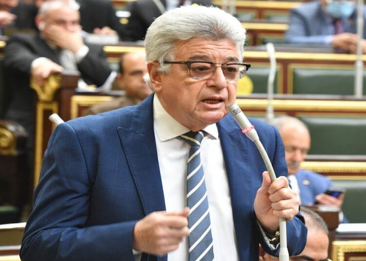 وزير التموين