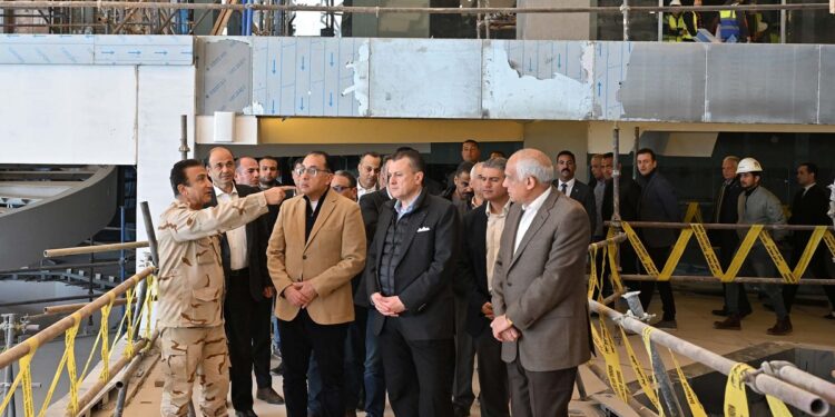 مدبولي: سعداء بقرب انتهاء مشروع المتحف المصري الكبير لنقدم للعالم تحفة فنية معمارية مبهرة