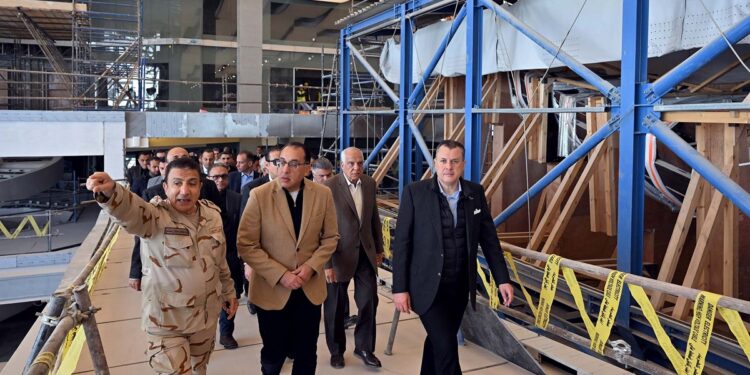 مدبولي: سعداء بقرب انتهاء مشروع المتحف المصري الكبير لنقدم للعالم تحفة فنية معمارية مبهرة
