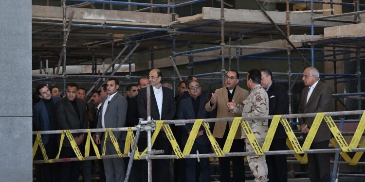 مدبولي: سعداء بقرب انتهاء مشروع المتحف المصري الكبير لنقدم للعالم تحفة فنية معمارية مبهرة