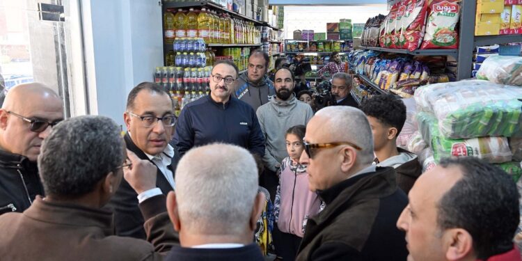 رئيس الوزراء يتفقد الوحدات السكنية بـ«زهرة العاصمة» بمدينة بدر للموظفين المنتقلين للعاصمة الإدارية