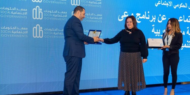 التضامن الاجتماعي تحصد جائزتين لأفضل منصة تواصل وأفضل محتوى لبرنامج «وعي»