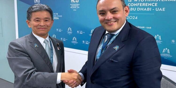 وزير التجارة يعقد سلسلة لقاءات مكثفة مع وزراء تجارة الدول أعضاء بمنظمة التجارة العالمية