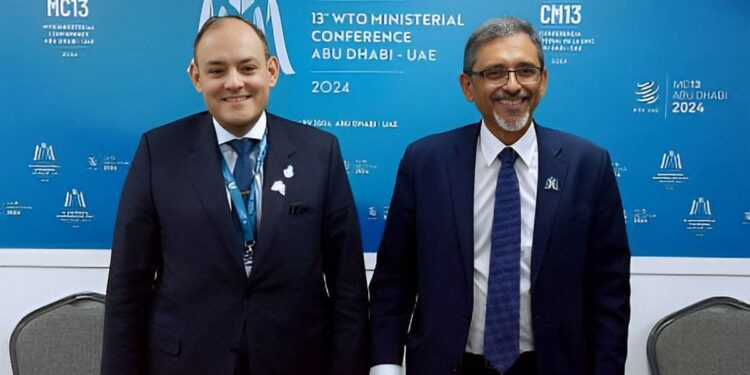 وزير التجارة يعقد سلسلة لقاءات مكثفة مع وزراء تجارة الدول أعضاء بمنظمة التجارة العالمية