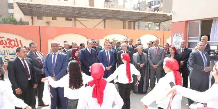 وزير التعليم ومحافظ المنوفية يفتتحان مدرسة المساعي المشكورة الإعدادية الجديدة «بنات» بعد تطويرها