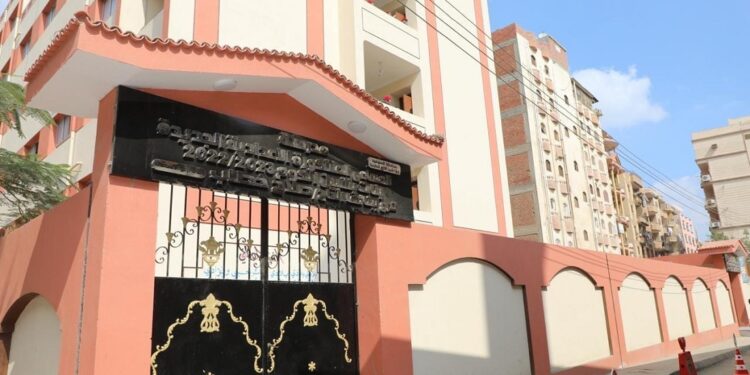 وزير التعليم ومحافظ المنوفية يفتتحان مدرسة المساعي المشكورة الإعدادية الجديدة «بنات» بعد تطويرها