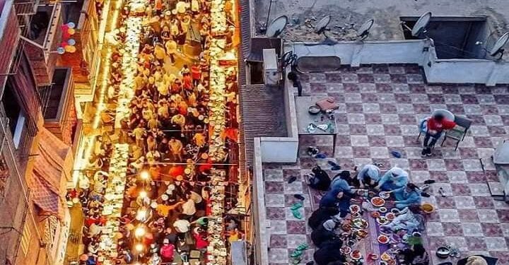 للسنة العاشرة.. إفطار المطرية يجمع 25 ألف مواطن في 7 شوارع كاملة العدد 